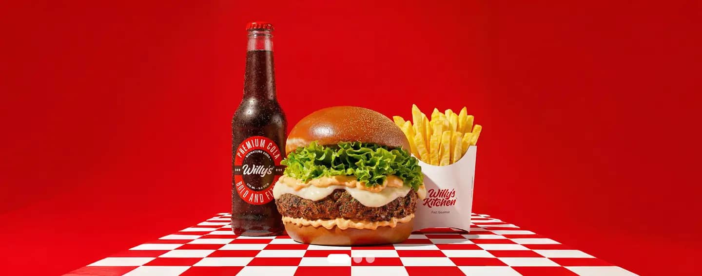 Willy's Kitchen featured burgers and American cuisine 1